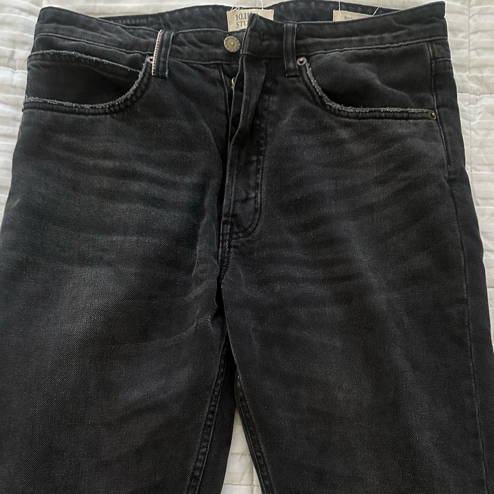 10.11 Studio Black Boyfriend Jeans